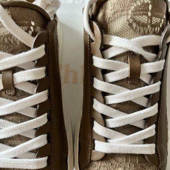 Chloe Lauren Sneakers - Picture 7 of 12